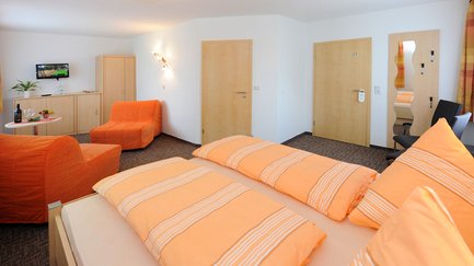 Doppelzimmer mit Wohnbereich