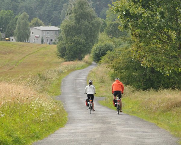 Weg zum Hotel abgebildet